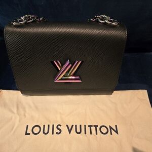 Louis Vuitton LV Epi Noir MM Twist